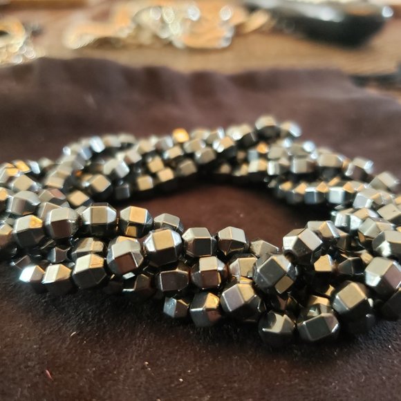 Black Hematite Bracelet - Picture 3 of 4